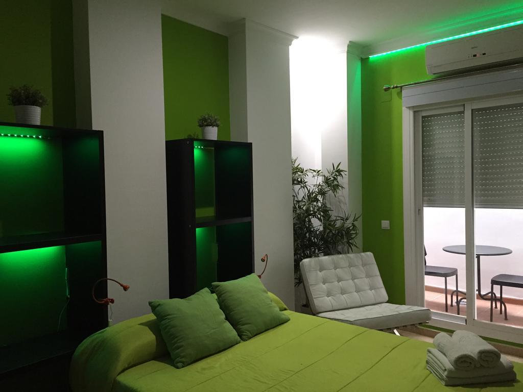 Apartamentos Gold Málaga Habitación foto