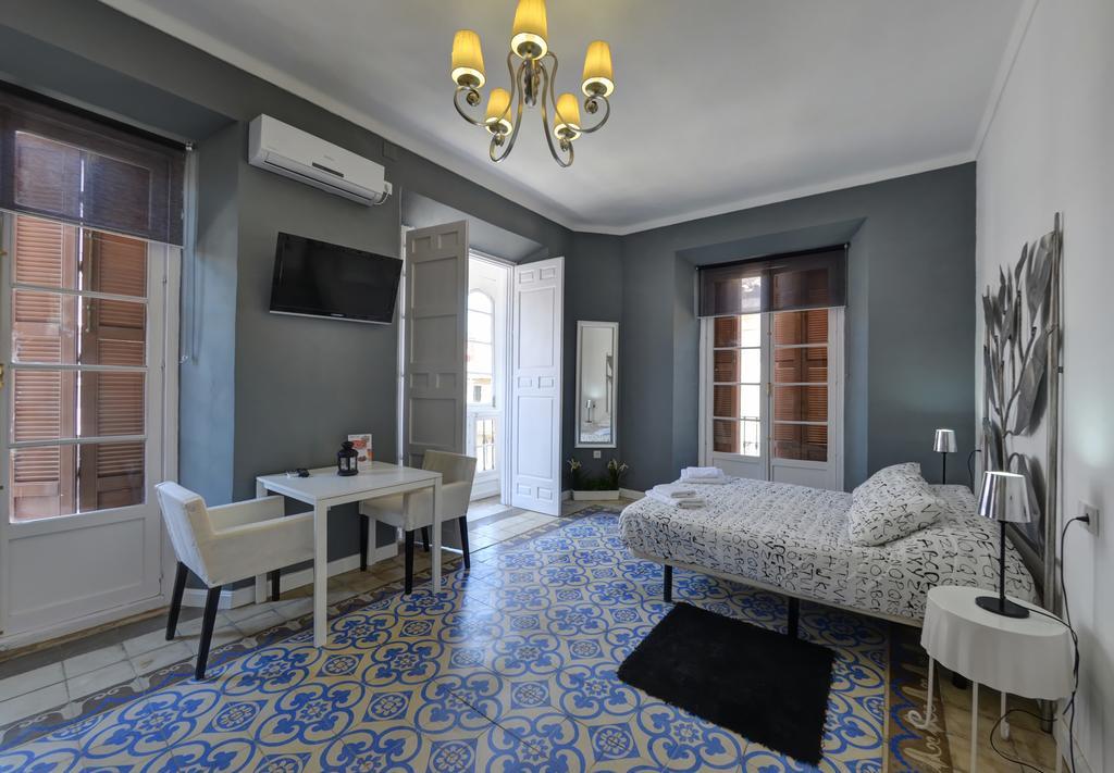 Apartamentos Gold Málaga Habitación foto