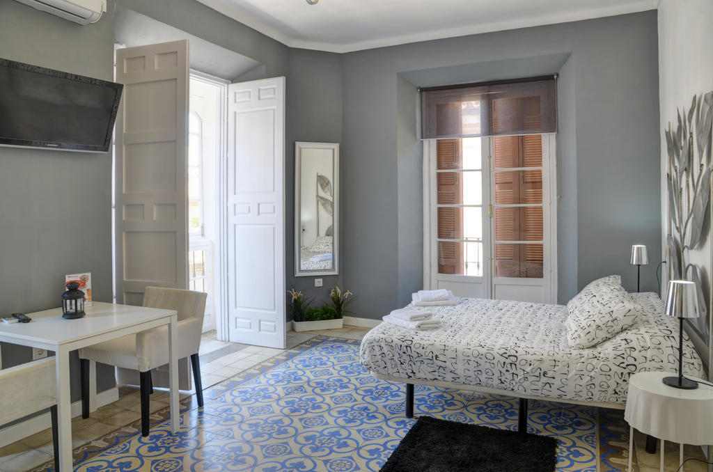 Apartamentos Gold Málaga Habitación foto